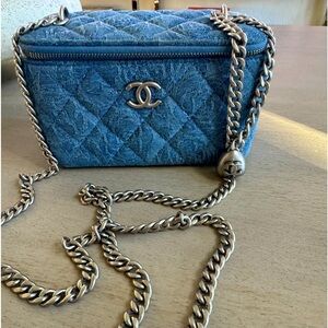CHANEL Vanity Bag